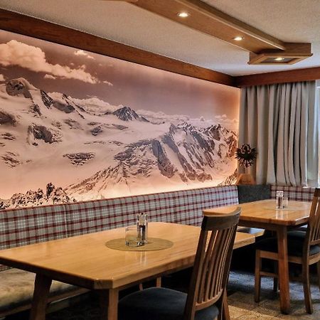 Gasthof Pension Santeler Sankt Leonhard im Pitztal Ngoại thất bức ảnh