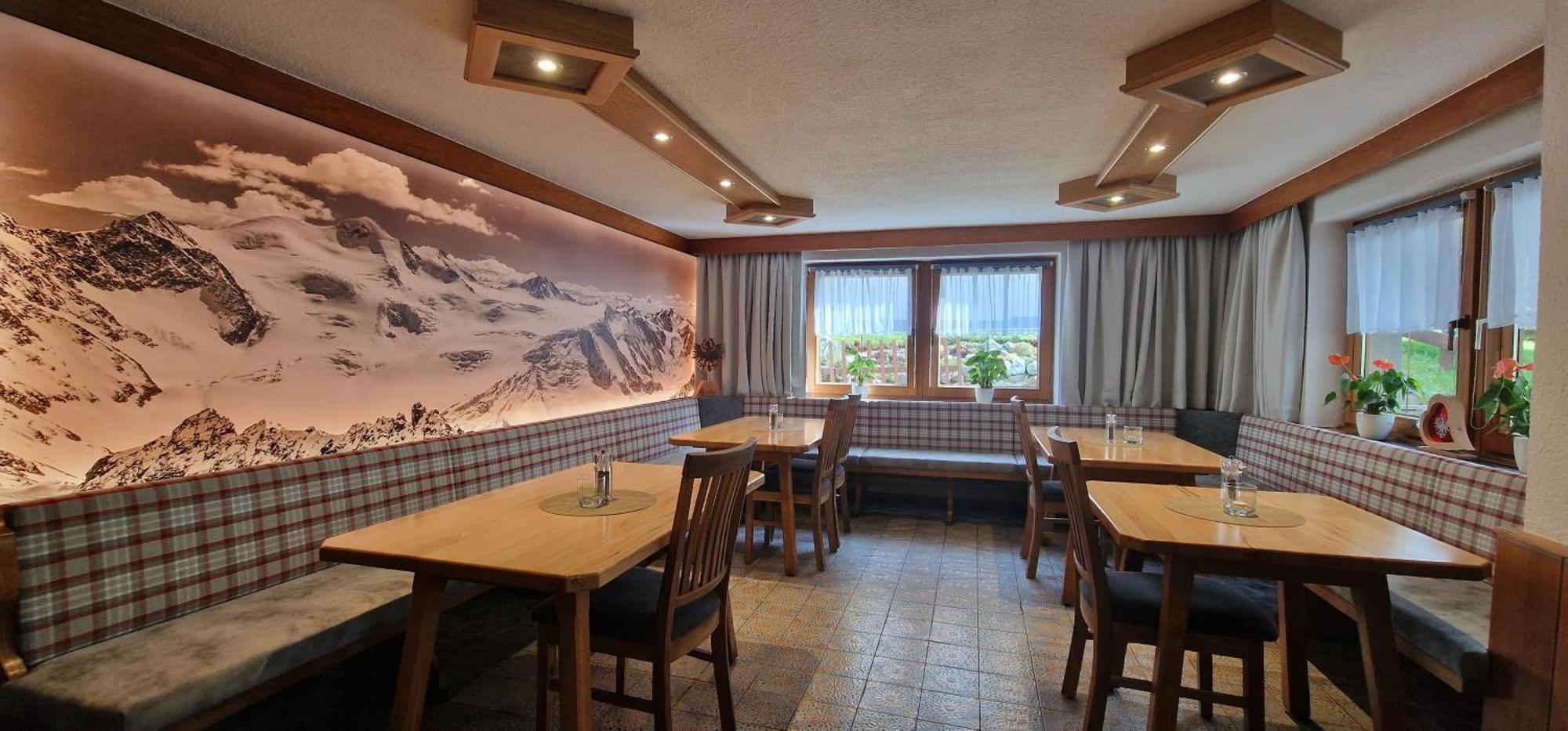 Gasthof Pension Santeler Sankt Leonhard im Pitztal Ngoại thất bức ảnh