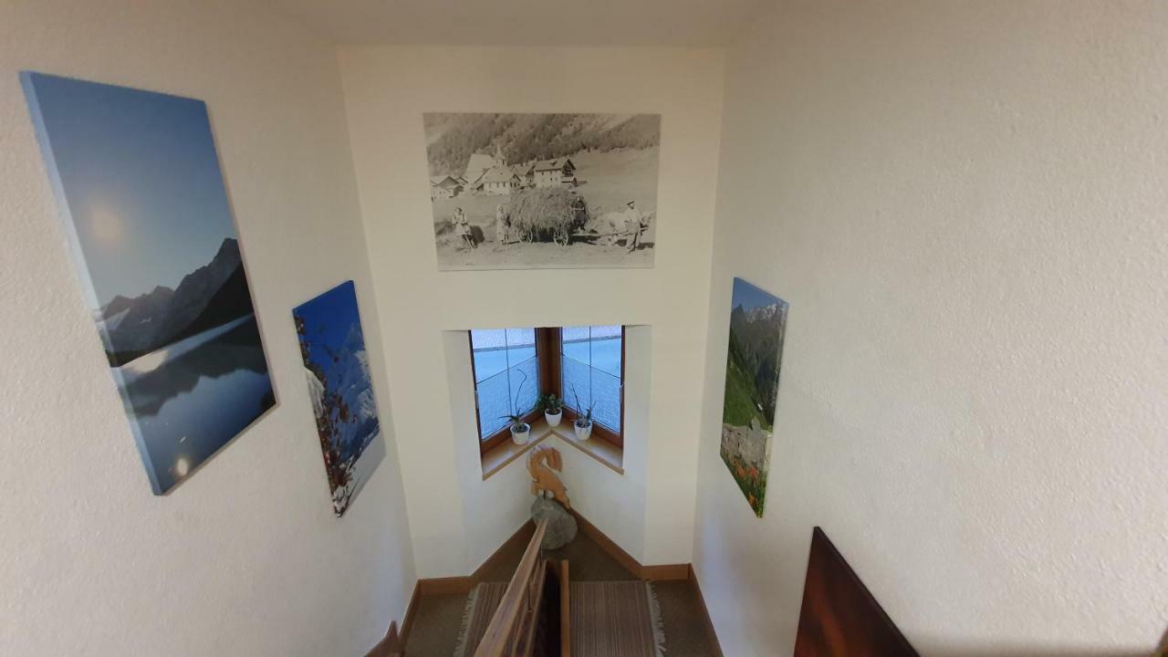 Gasthof Pension Santeler Sankt Leonhard im Pitztal Ngoại thất bức ảnh